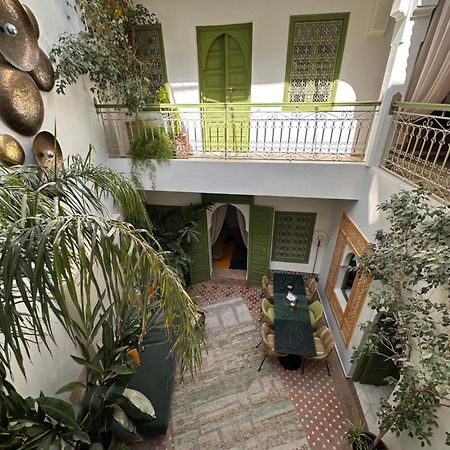 Riad Dar Adal Exclusivite 2 A 6 Personnes Petit Dejeuner Compris Place Jemaa El Fna Марракеш Экстерьер фото