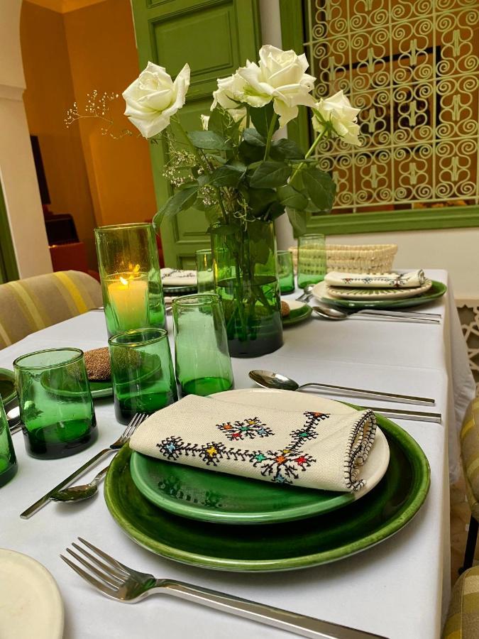 Riad Dar Adal Exclusivite 2 A 6 Personnes Petit Dejeuner Compris Place Jemaa El Fna Марракеш Экстерьер фото