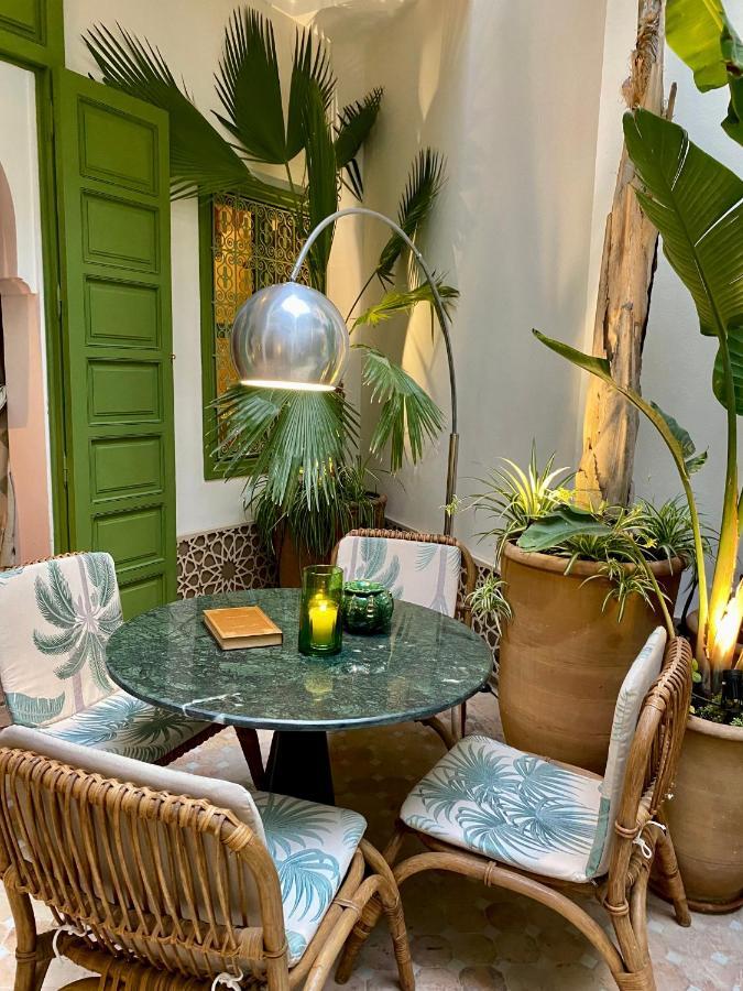 Riad Dar Adal Exclusivite 2 A 6 Personnes Petit Dejeuner Compris Place Jemaa El Fna Марракеш Экстерьер фото