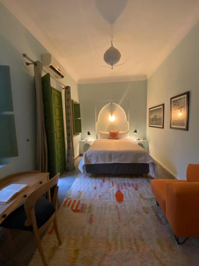 Riad Dar Adal Exclusivite 2 A 6 Personnes Petit Dejeuner Compris Place Jemaa El Fna Марракеш Экстерьер фото