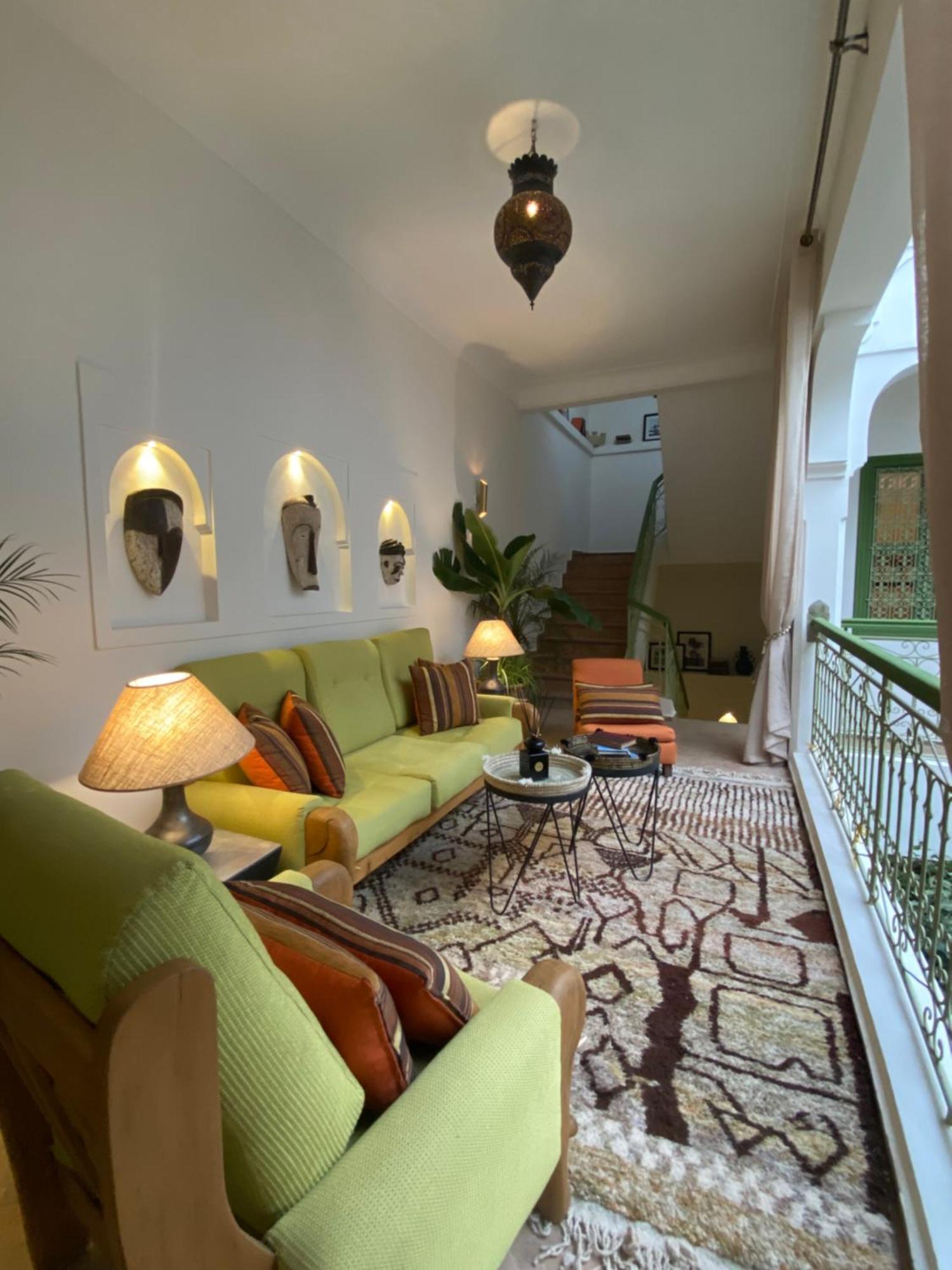 Riad Dar Adal Exclusivite 2 A 6 Personnes Petit Dejeuner Compris Place Jemaa El Fna Марракеш Экстерьер фото