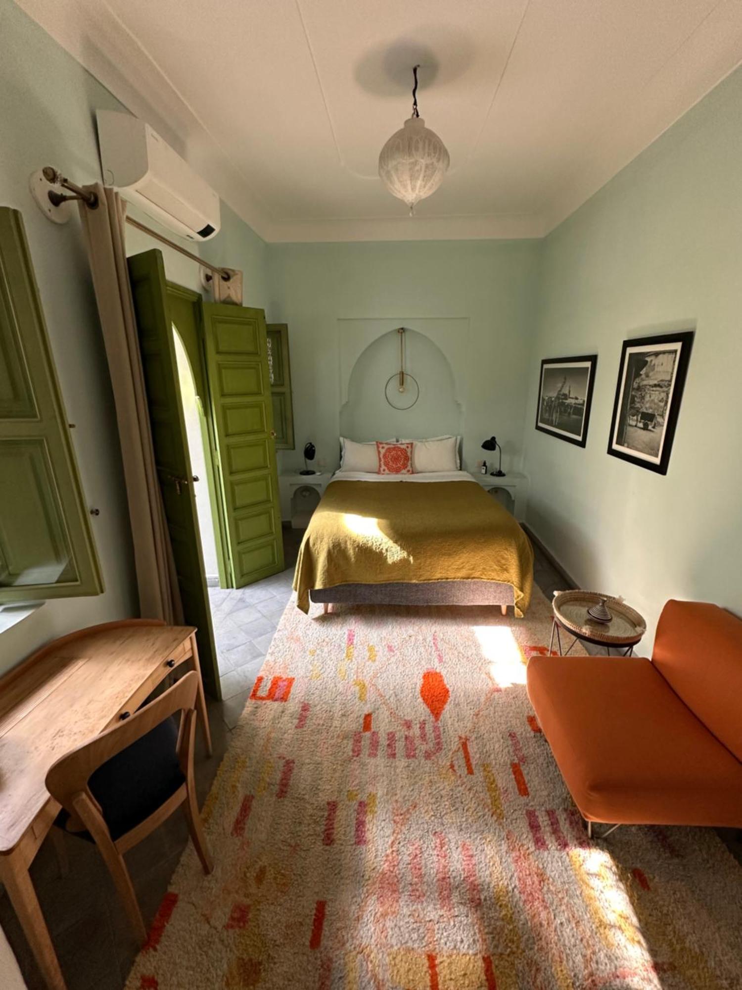 Riad Dar Adal Exclusivite 2 A 6 Personnes Petit Dejeuner Compris Place Jemaa El Fna Марракеш Экстерьер фото