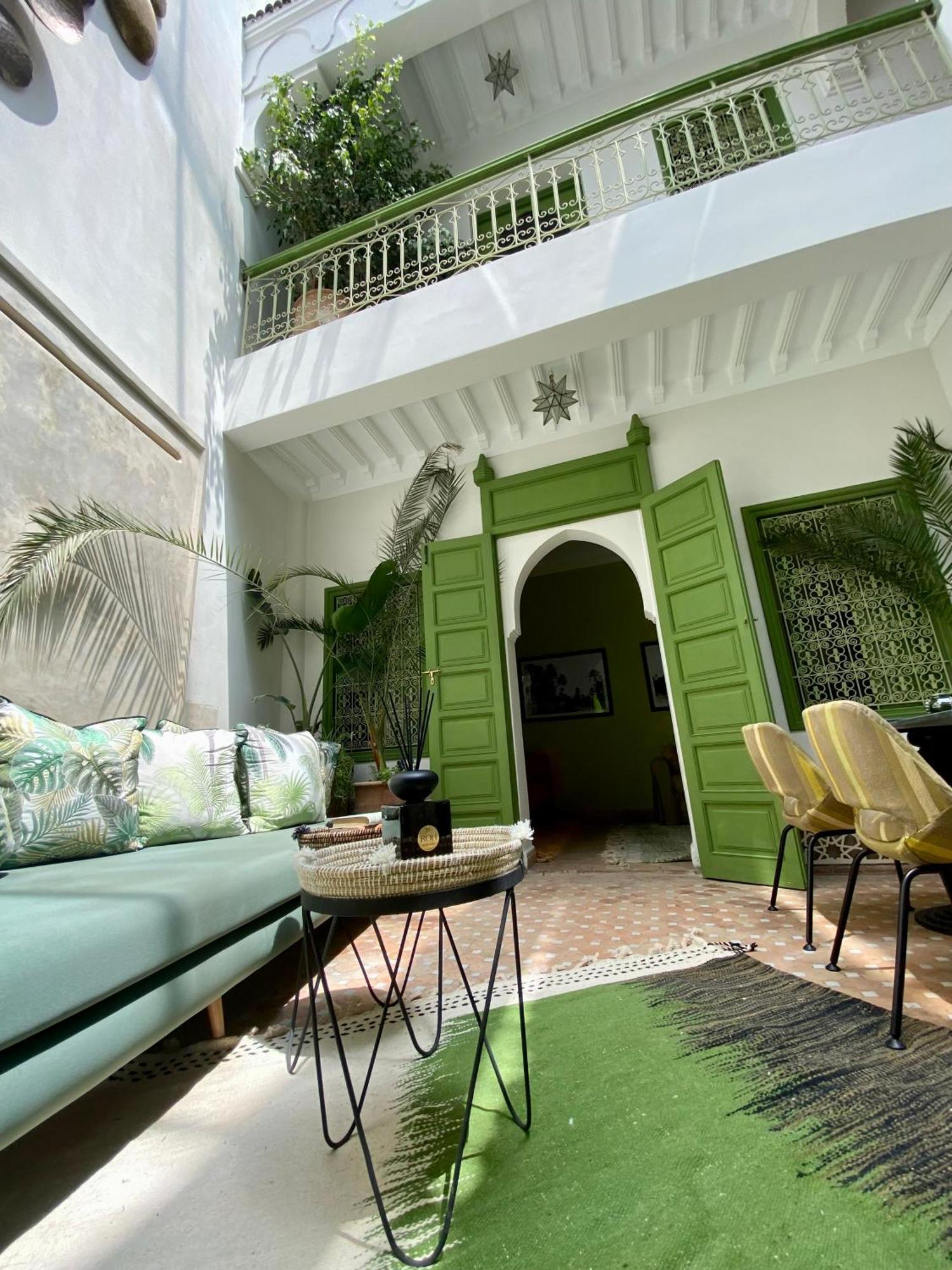 Riad Dar Adal Exclusivite 2 A 6 Personnes Petit Dejeuner Compris Place Jemaa El Fna Марракеш Экстерьер фото