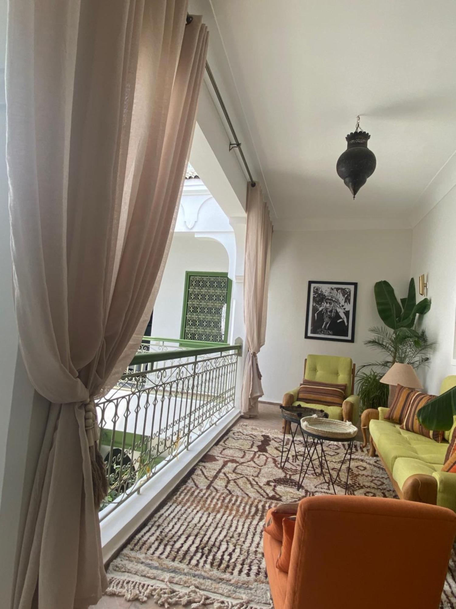 Riad Dar Adal Exclusivite 2 A 6 Personnes Petit Dejeuner Compris Place Jemaa El Fna Марракеш Экстерьер фото